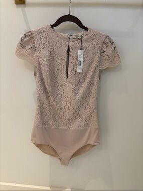 Alice + Olivia Pink Lace Short-Sleeve Bodysuit